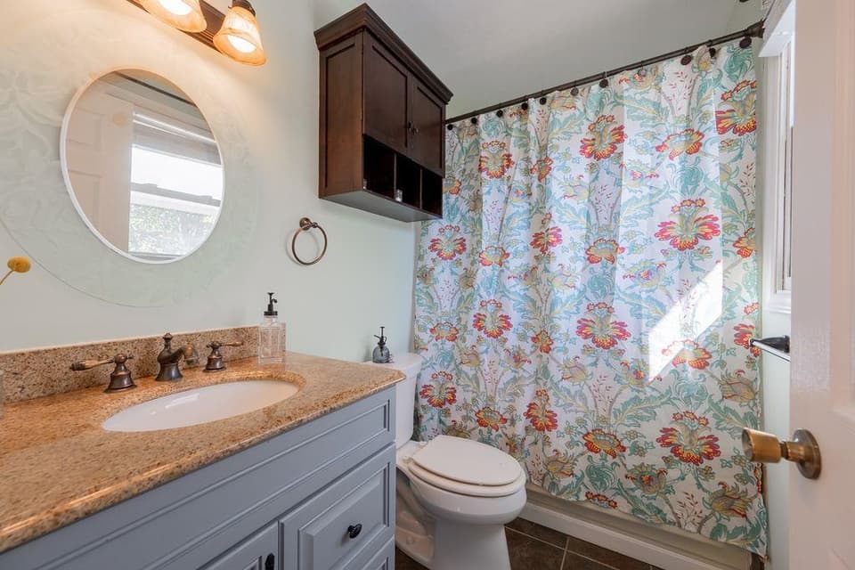 1145 Spruce Street, photo 14 of 34