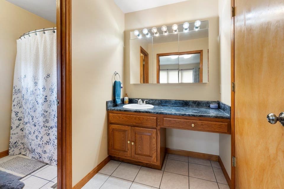 849 Silver Lake Road, photo 17 of 30