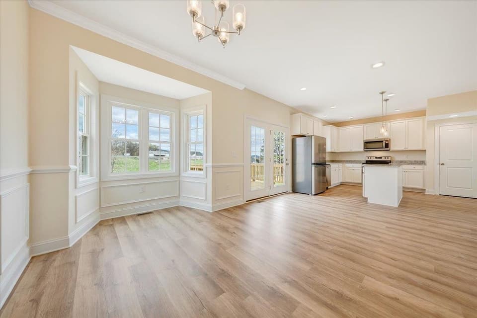 1530 Kensington Way, photo 10 of 17