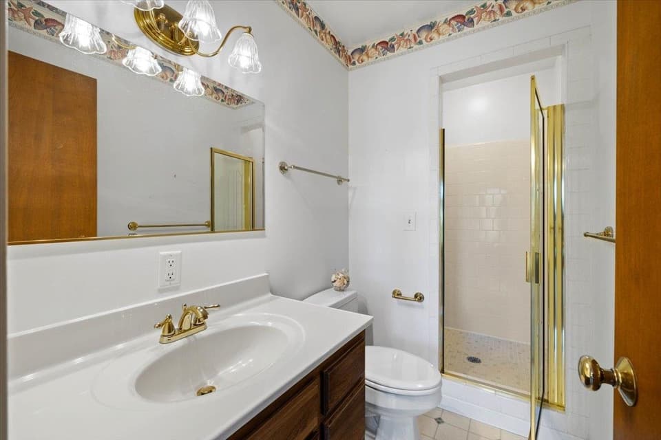 380 Walters Drive NW, photo 6 of 23