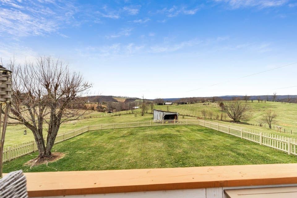 849 Silver Lake Road, photo 7 of 30