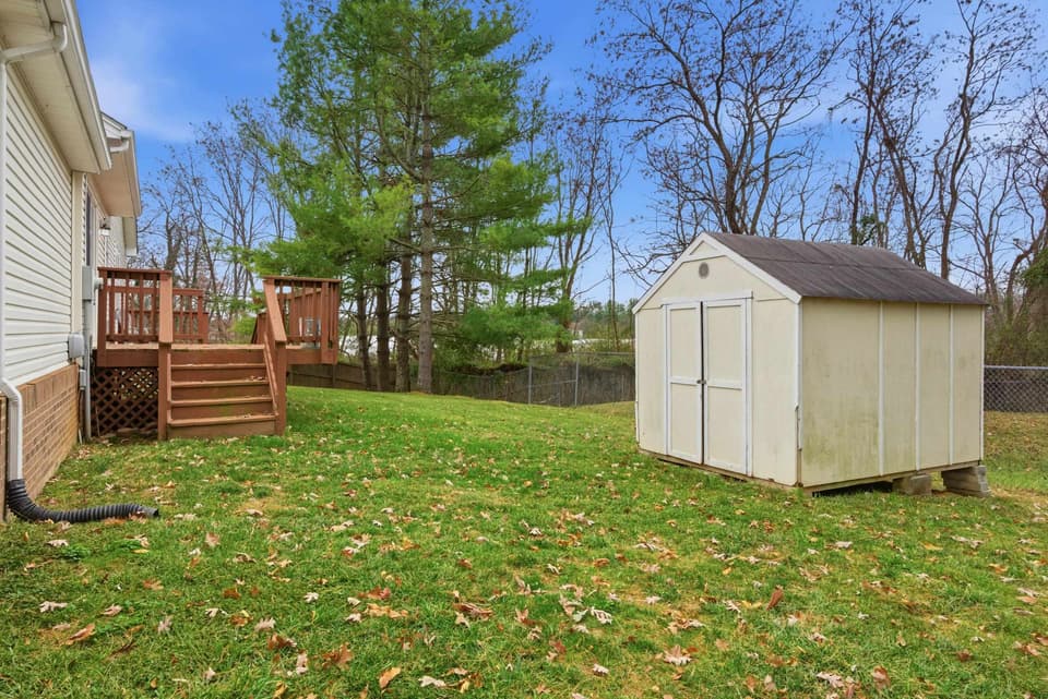 660 Warren Court, photo 28 of 29