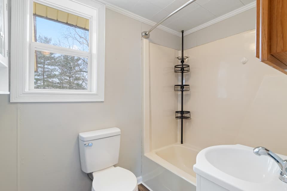 1551 Fire Tower Road, photo 20 of 40