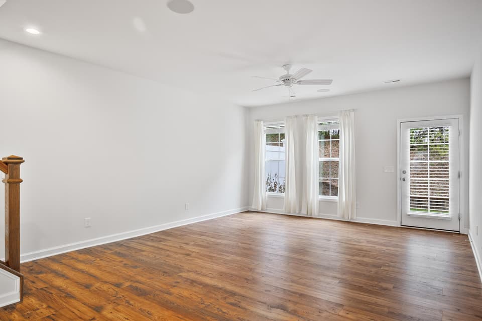 275 Hamilton Avenue NW, photo 15 of 40
