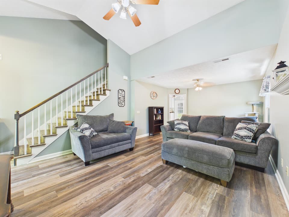1525 Sleepy Hollow Road, photo 28 of 40