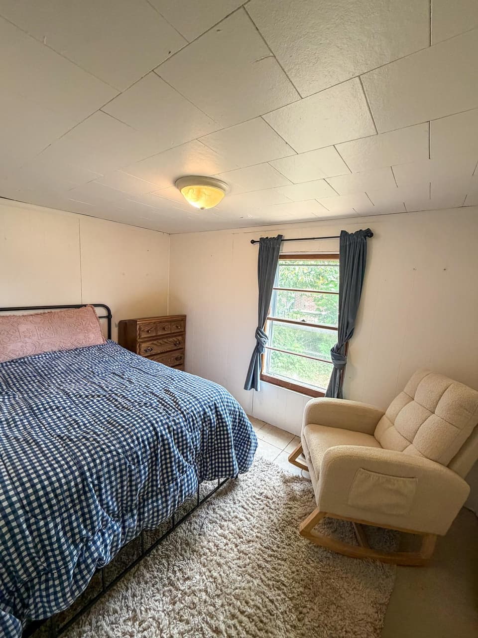 3475 Roanoke Street, photo 7 of 11