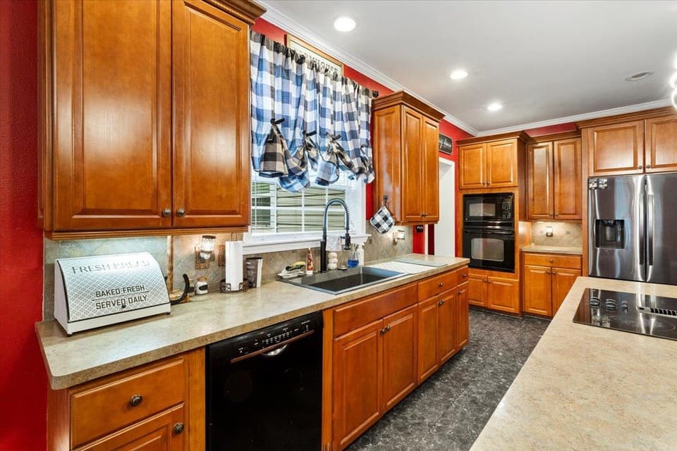 235 John Lemley Lane, photo 18 of 40