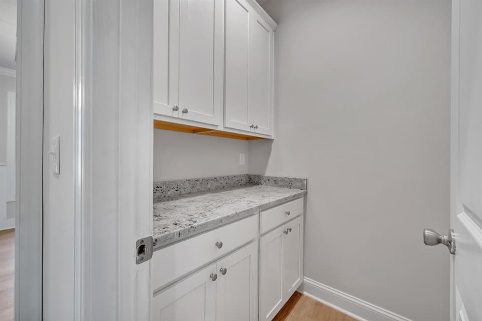 35 Welch Circle, photo 13 of 28