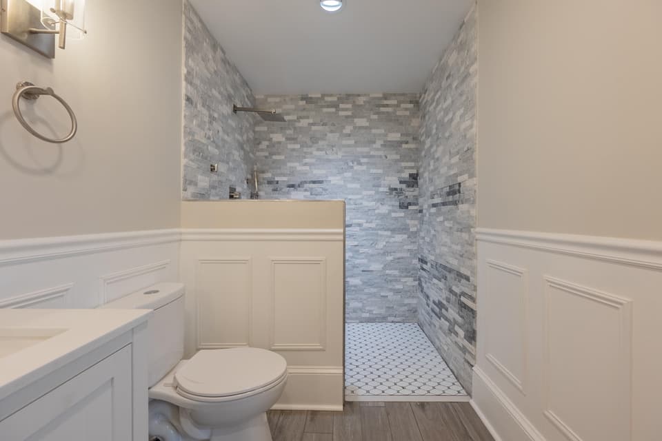 208 Alleghany Street, photo 34 of 40
