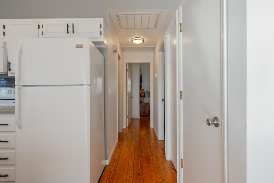 9 Montague Street, photo 22 of 40