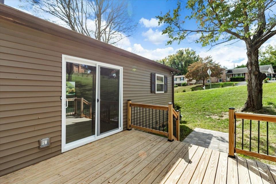 95 Sara Street, photo 39 of 40