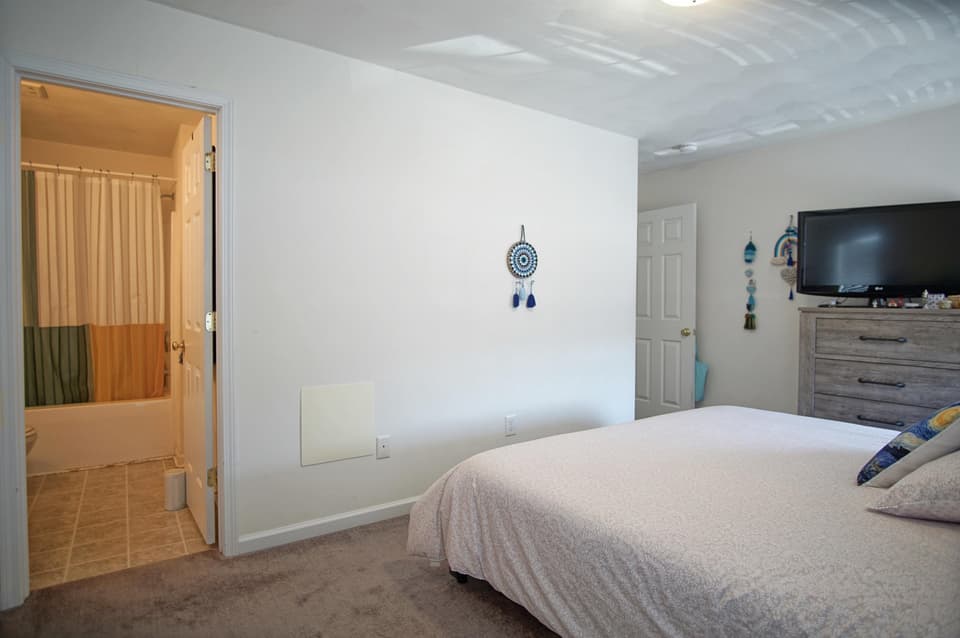 100 Salem Lane, photo 22 of 37