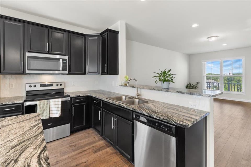455 John Adams Drive NW, photo 10 of 39