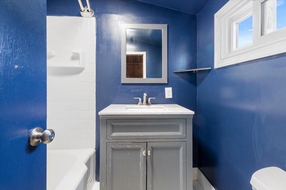 690 Harless Street, photo 13 of 40
