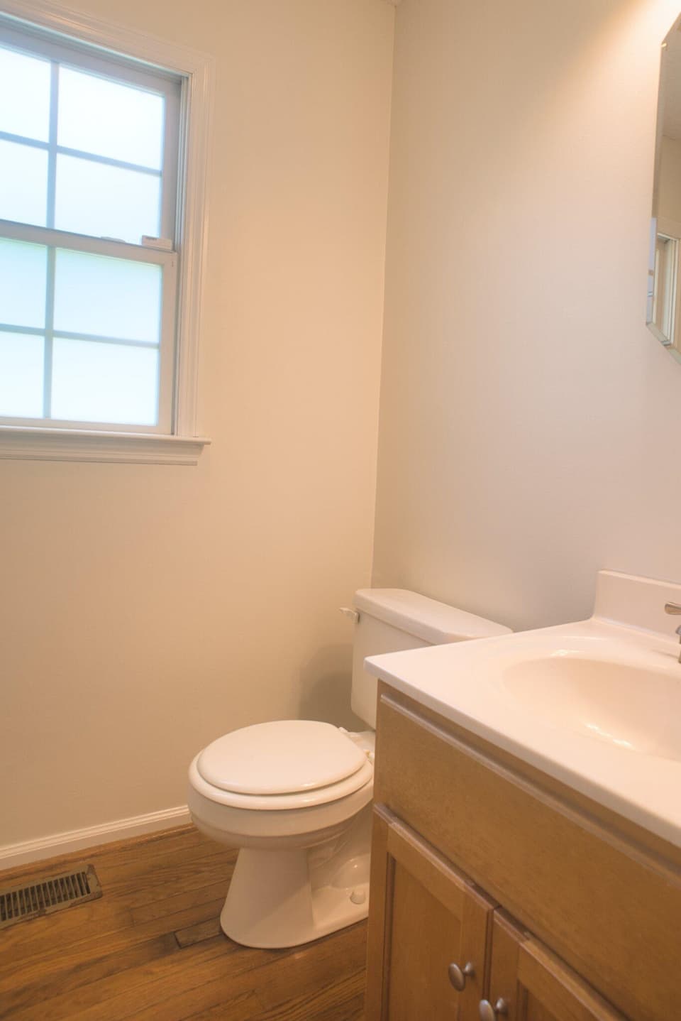 355 Overland Drive, photo 18 of 29