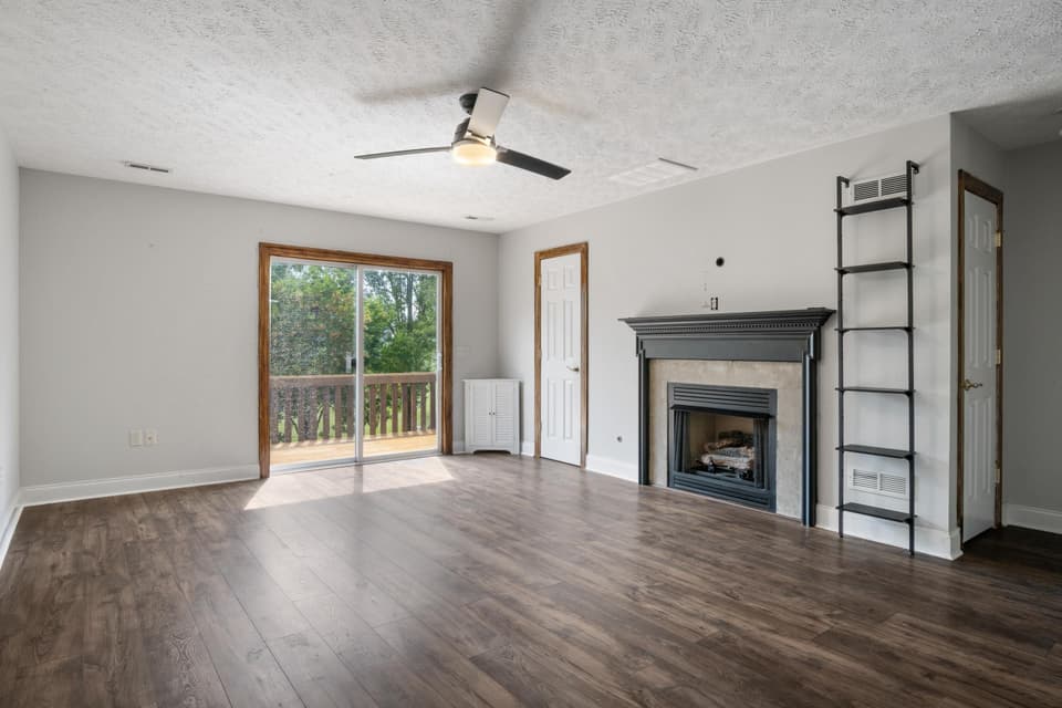 165 Willow Oak Drive, photo 11 of 26
