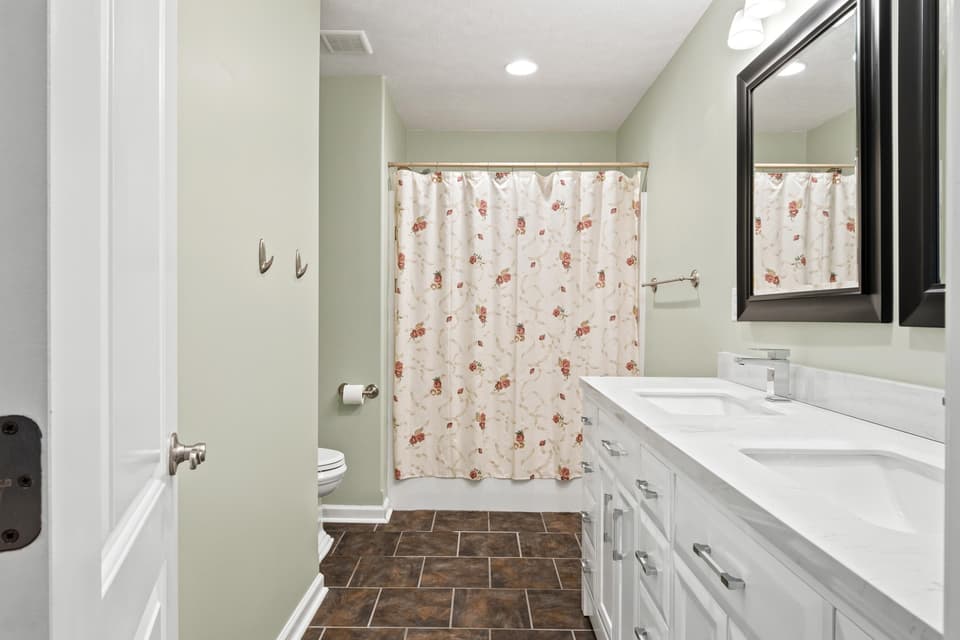 135 Alexa Lane, photo 26 of 40