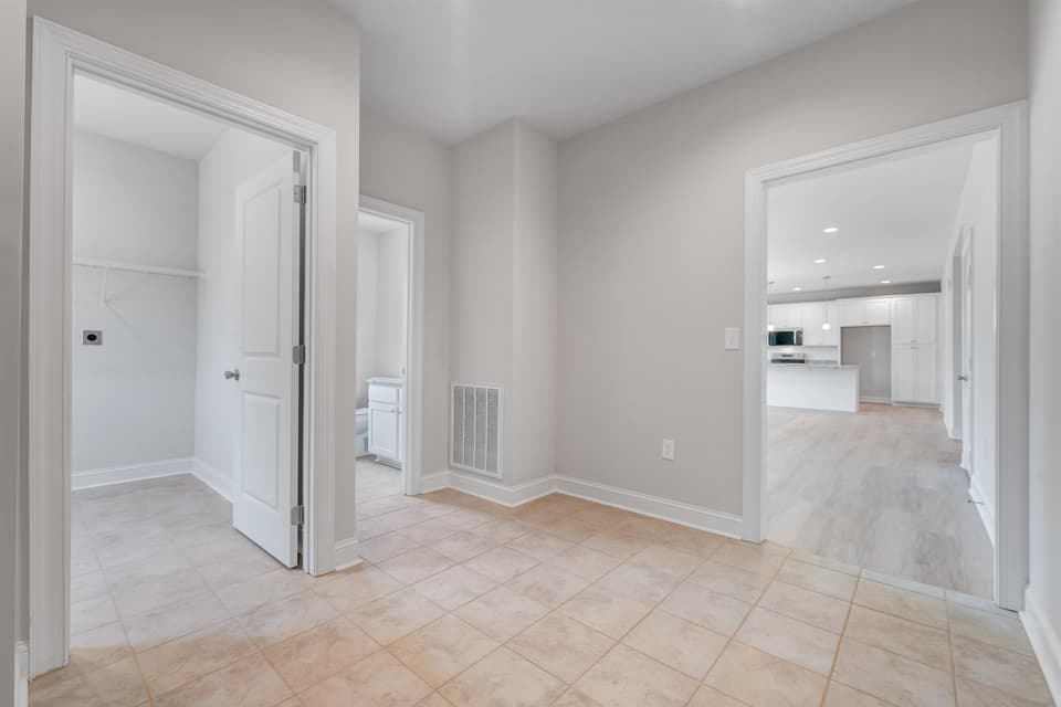 35 Welch Circle, photo 16 of 28
