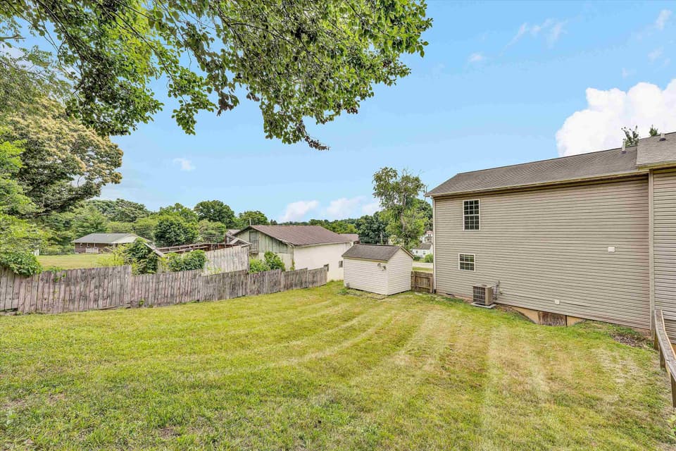 1400 Rigby Street NE, photo 22 of 23