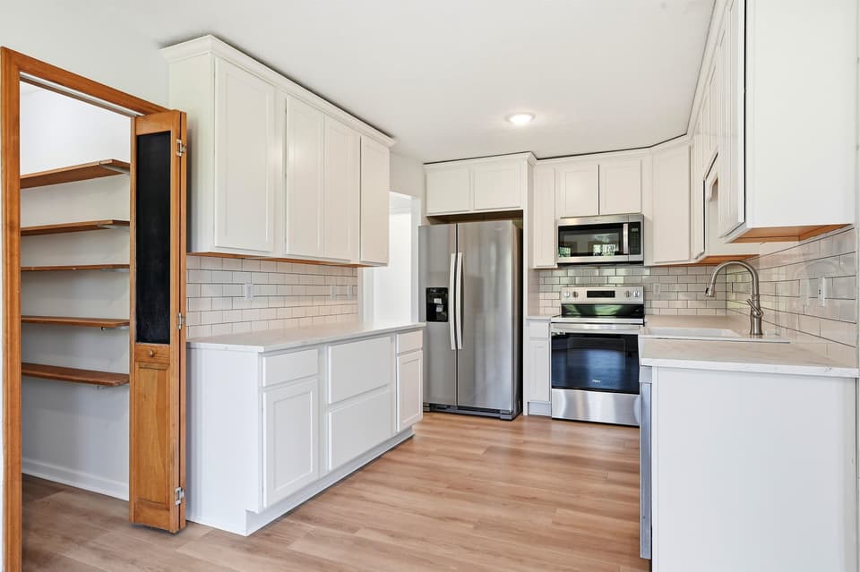 20 Howery Street, photo 17 of 40