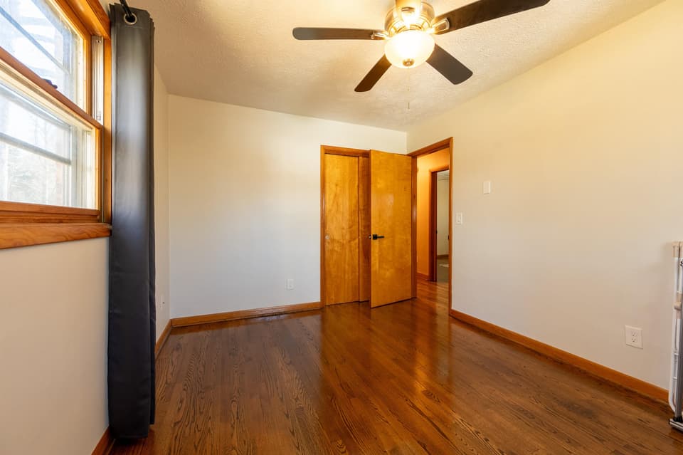400 Turpin Walk, photo 35 of 40