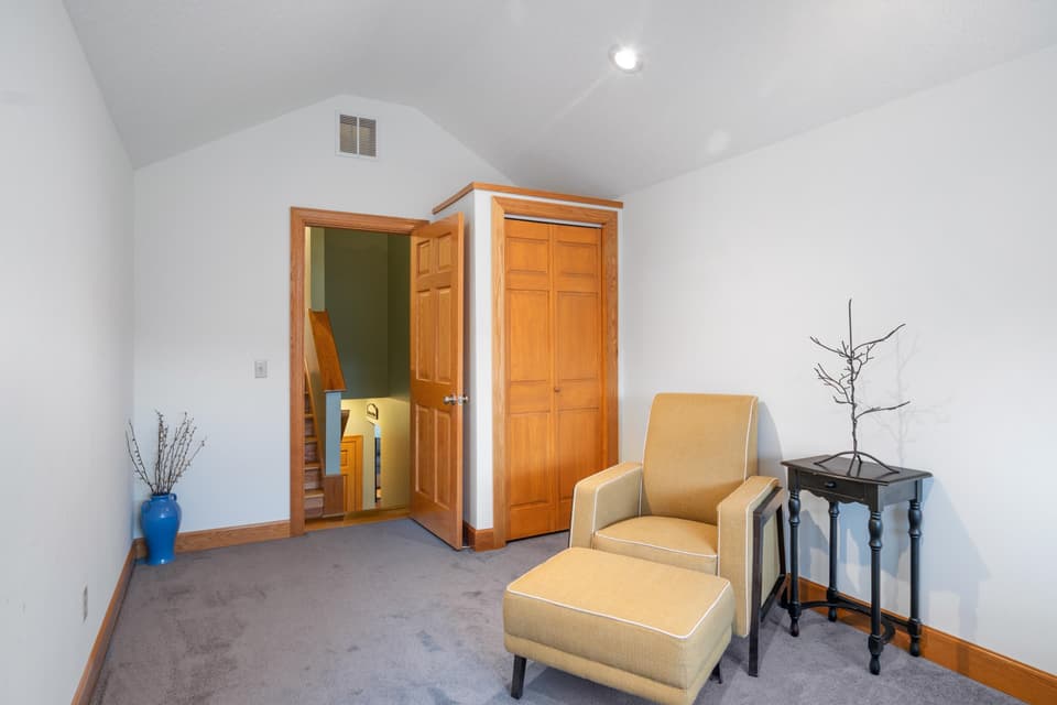 2360 Lake Vista Drive, photo 31 of 40