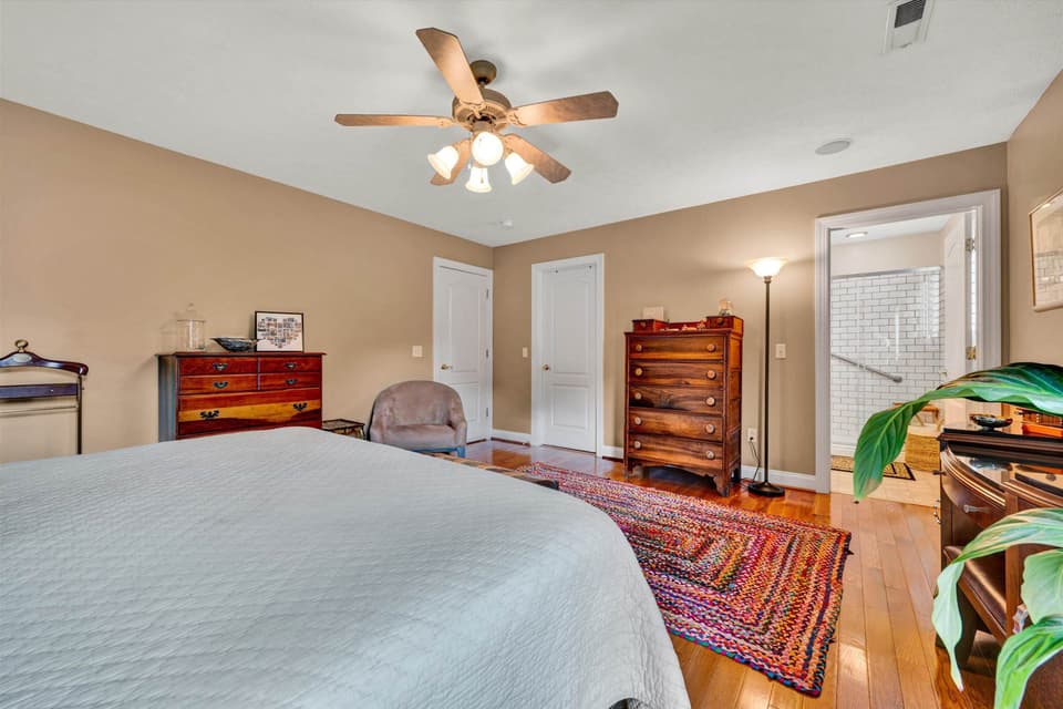 416 Miller Street, photo 23 of 40