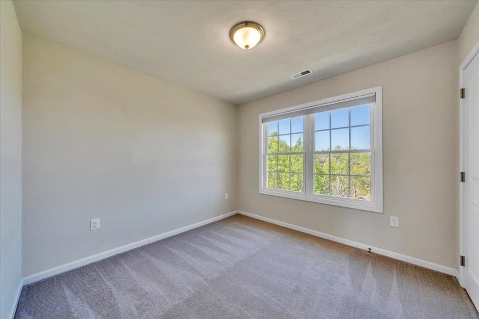 1140 Crosscreek Drive, photo 21 of 40