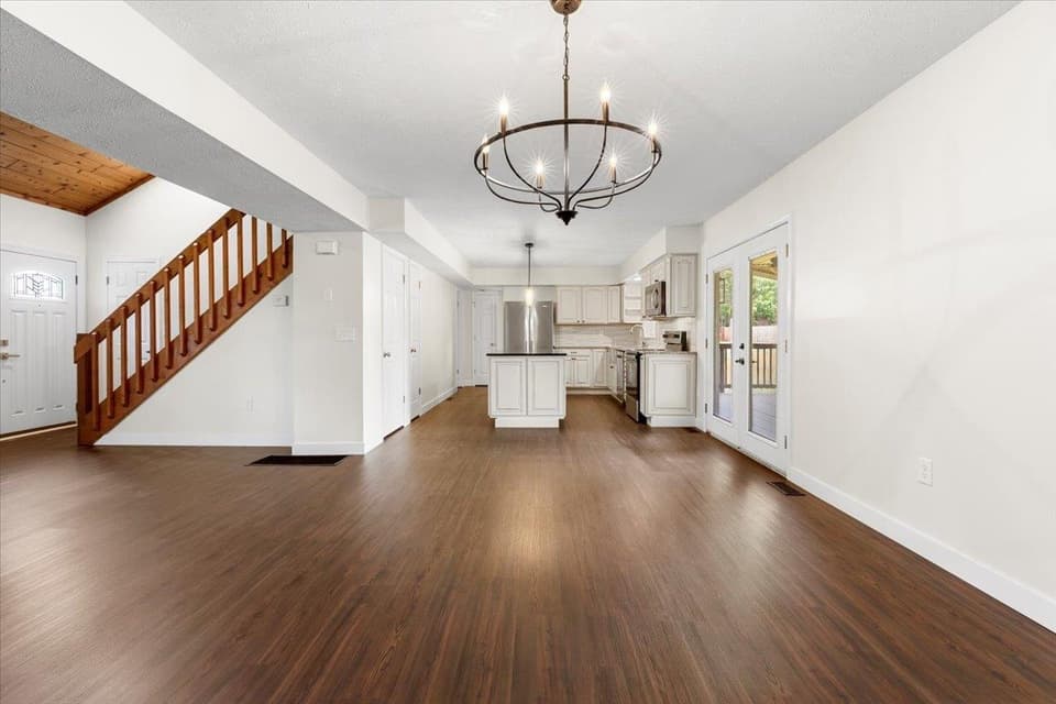 1180 Juniper Drive, photo 12 of 40