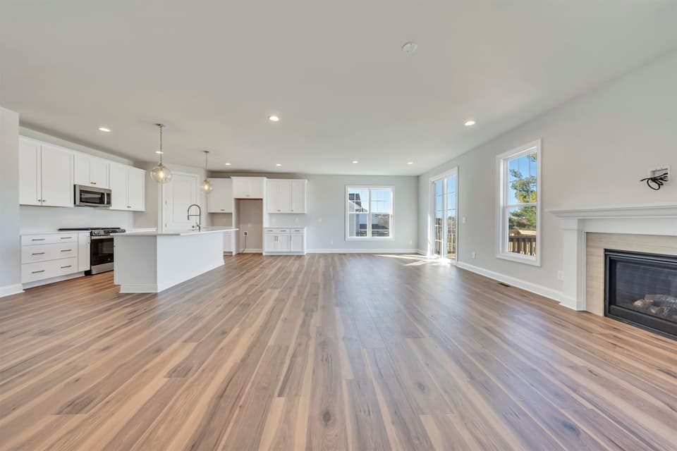 984 Round Meadow Drive, photo 32 of 39