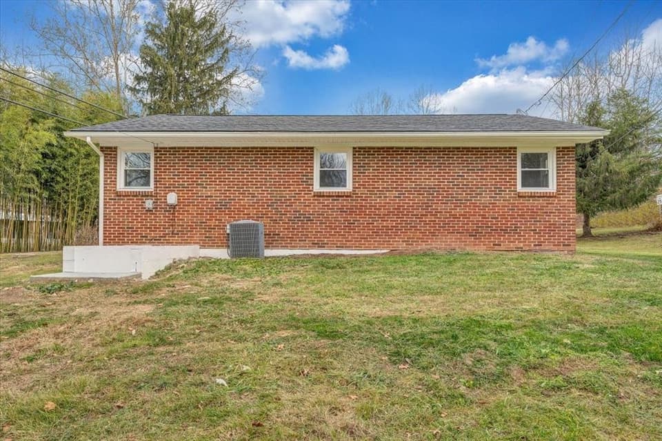 1513 Blair Street, photo 25 of 26
