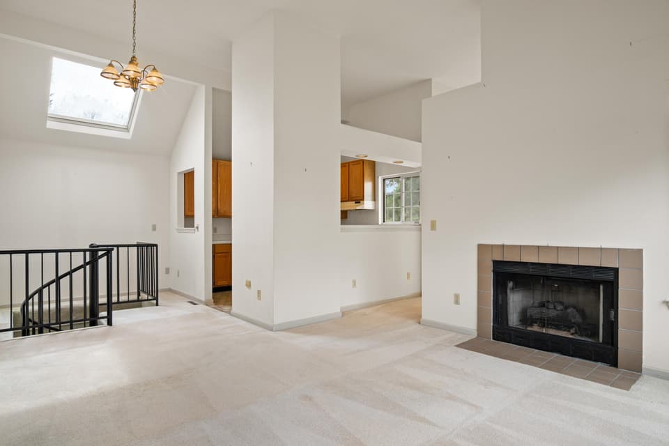 1630 Sleepy Hollow Road, photo 11 of 40