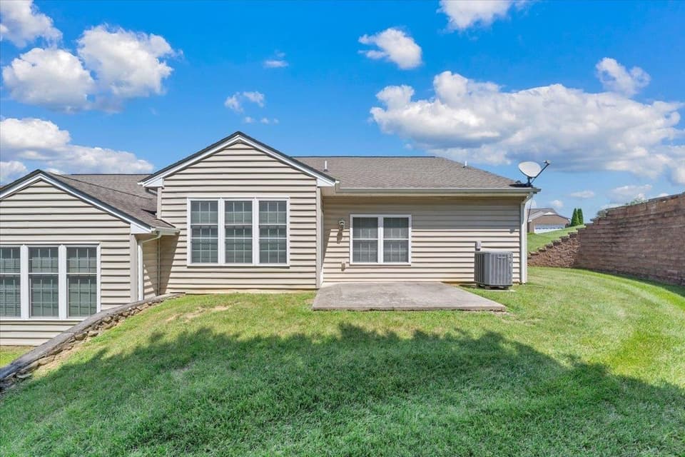 255 Slate Creek Drive NW, photo 25 of 28