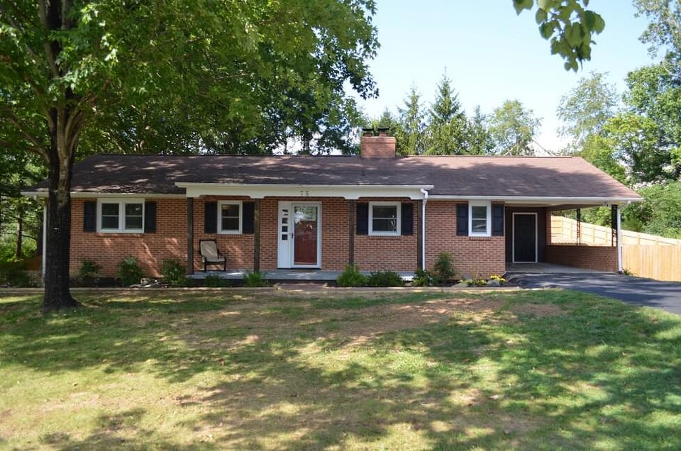 75 Almetta Avenue, photo 4 of 38