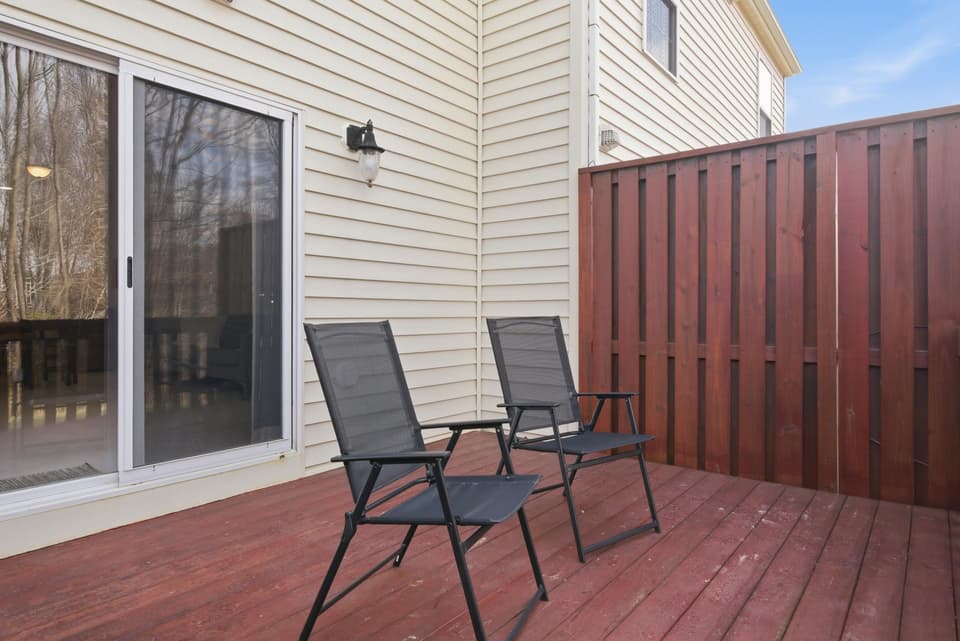 565 Oaktree Boulevard, photo 30 of 31