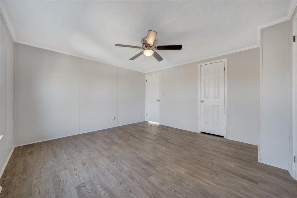 1670 Blair Street, photo 28 of 40