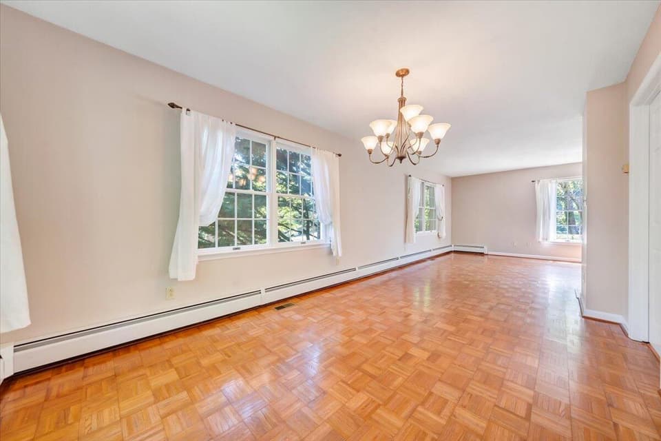 765 W Main Street, photo 12 of 40
