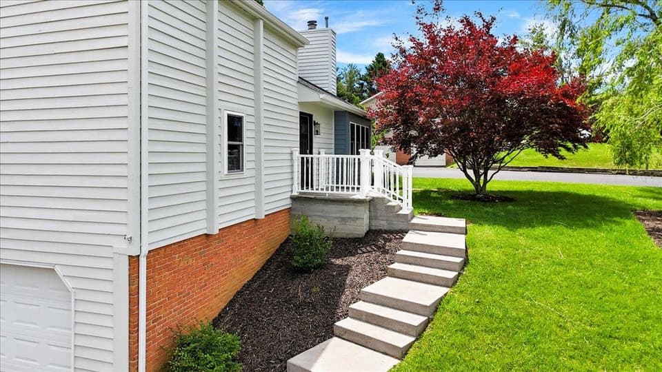 1180 Juniper Drive, photo 2 of 40