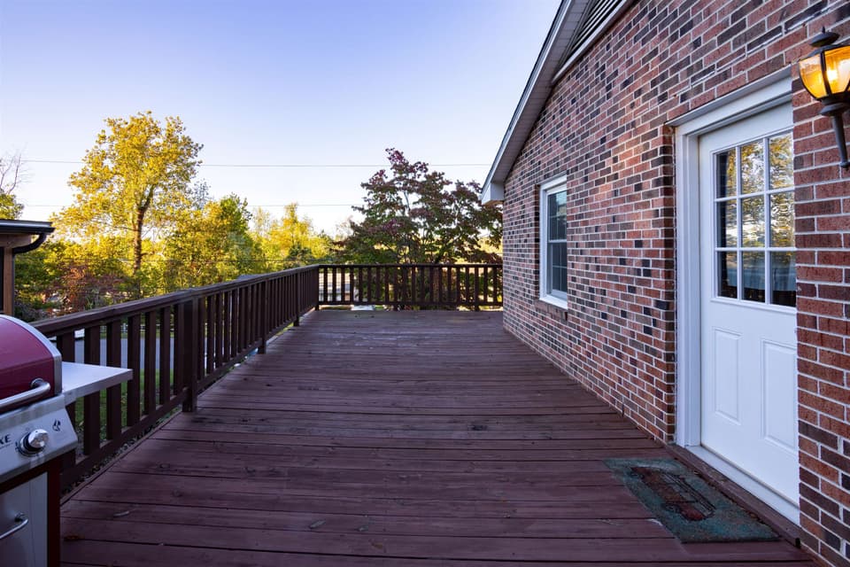 925 Collins Street, photo 4 of 37