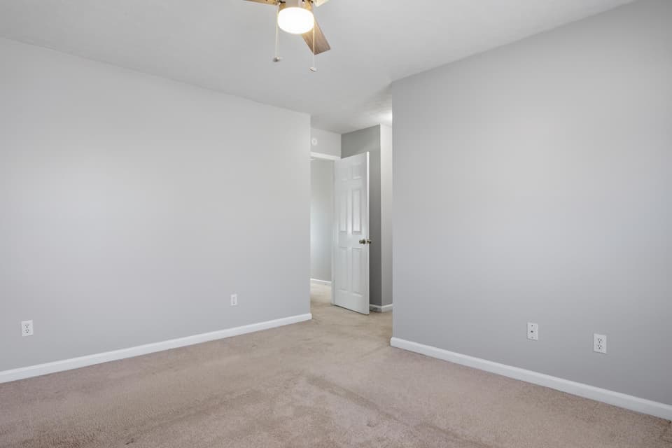 130 Warren Street, photo 22 of 40