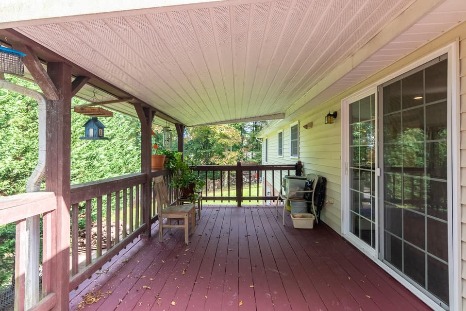700 Black Bear Run Rd, photo 15 of 39