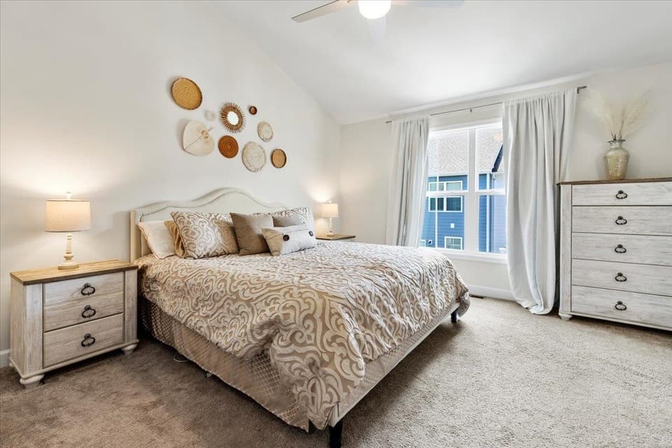 465 John Adams Drive, photo 29 of 40