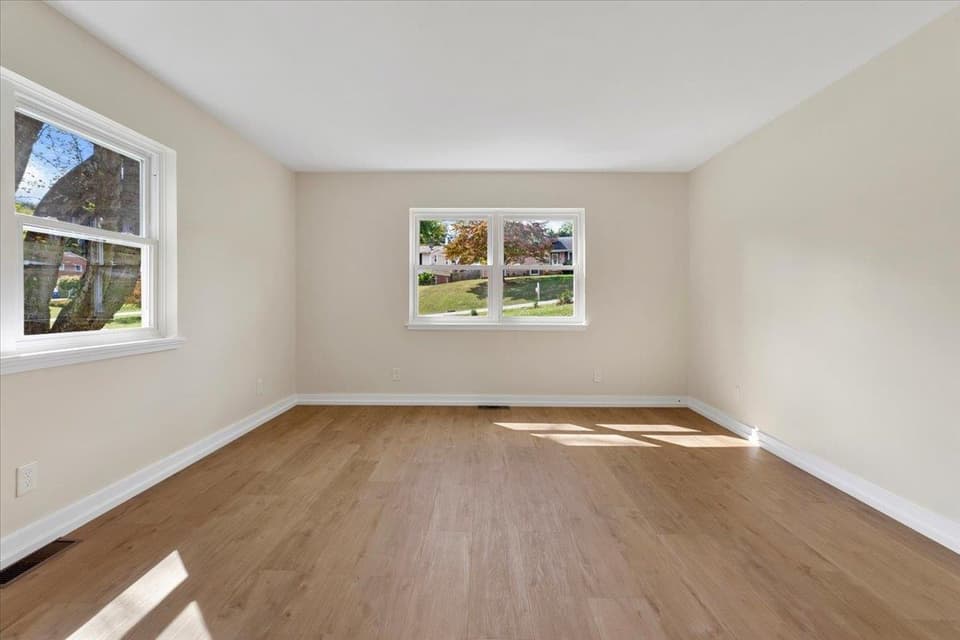 95 Sara Street, photo 17 of 40