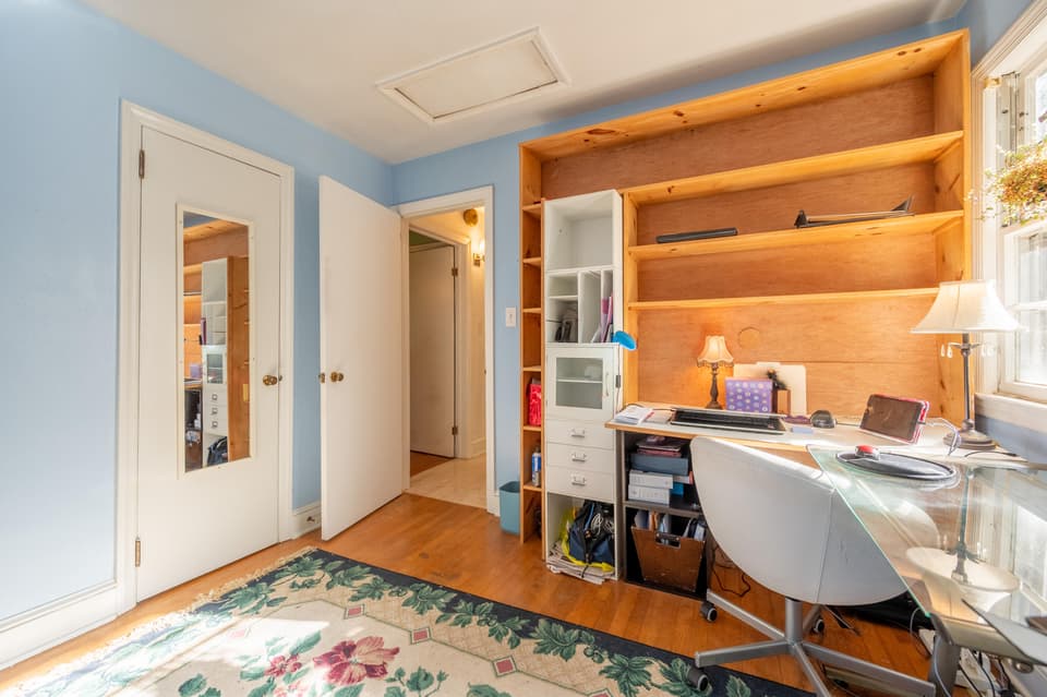 810 College St NW, photo 26 of 38