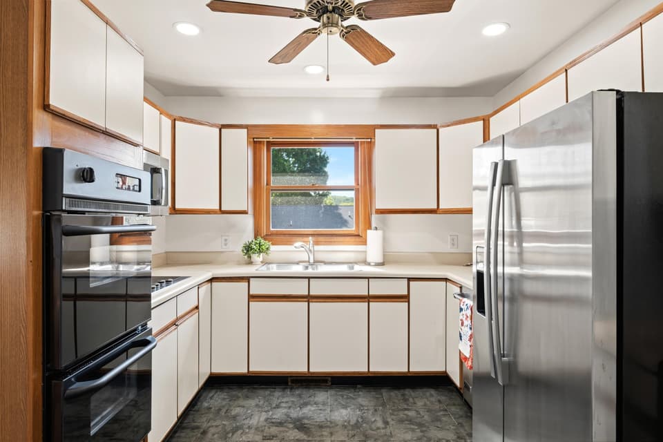 425 Independence Boulevard, photo 13 of 40
