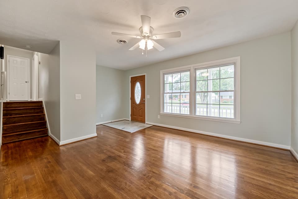 265 Ash Drive, photo 5 of 35