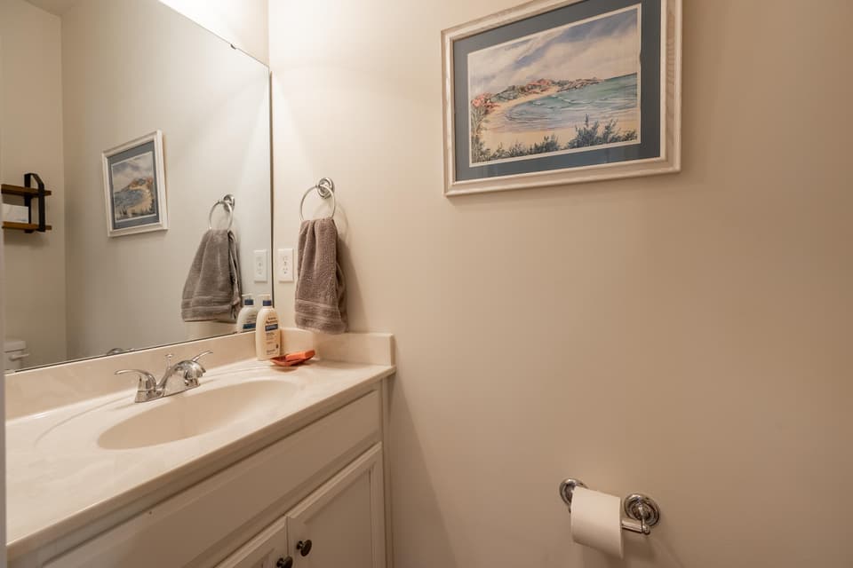 140 Phoenix Boulevard, photo 7 of 40
