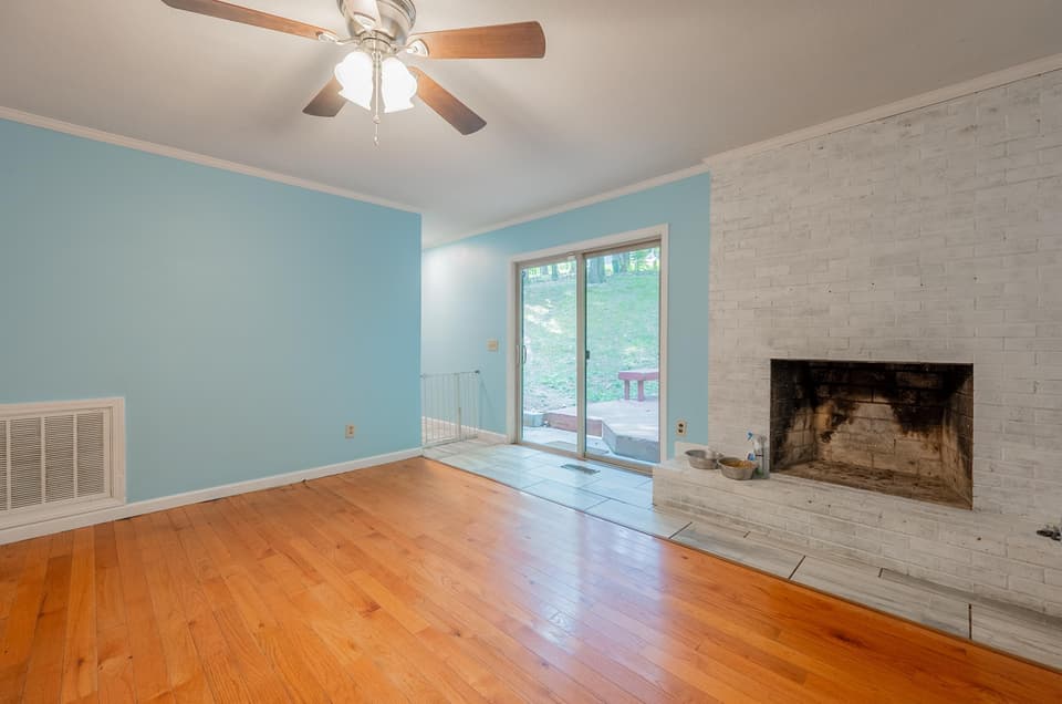 1265 Chestnut Drive, photo 16 of 40