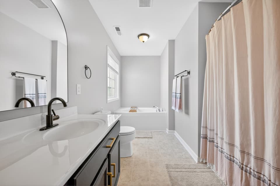 475 Majestic Drive, photo 36 of 40