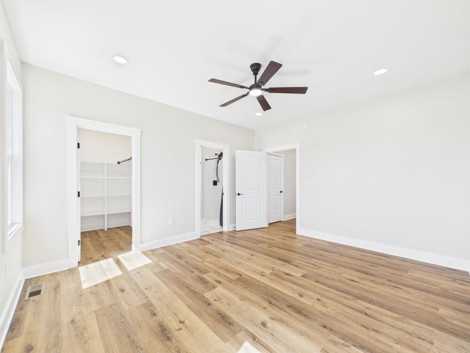 245 Howery Street SE, photo 22 of 40
